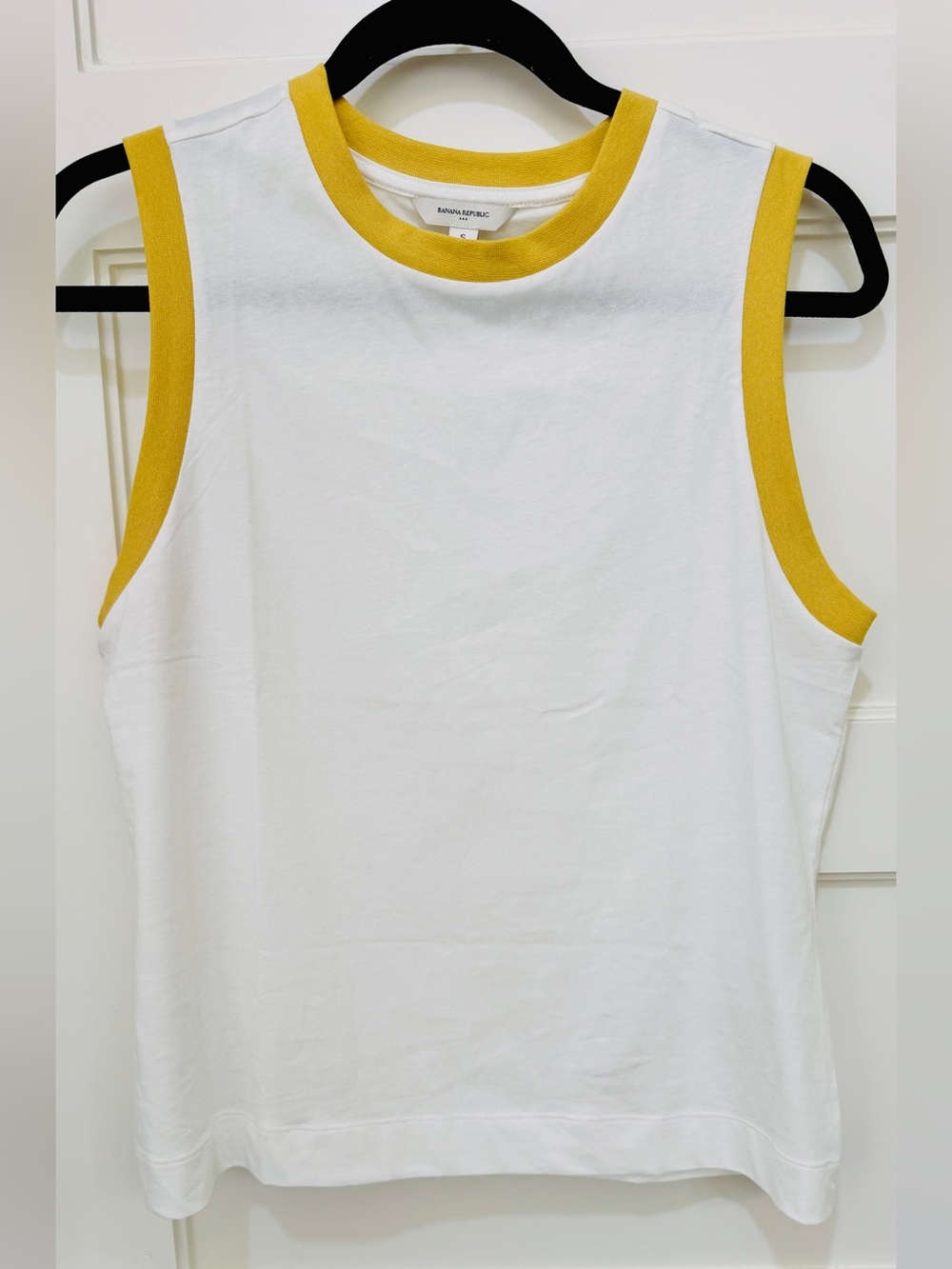 Banana Republic Premium Cotton Tank with Yellow Trim - S NWOT - Picture 2 of 5